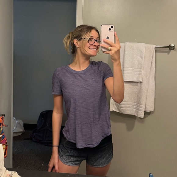 Lululemon Meant to Move Tee - Picture 2 of 5